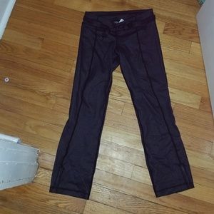 Lululemon cropped yoga pant